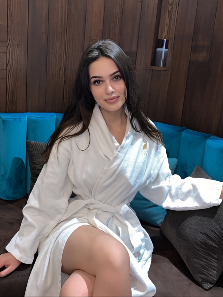 Елизавета привлекальеная девушка из Новомосковска цена от 1500 руб