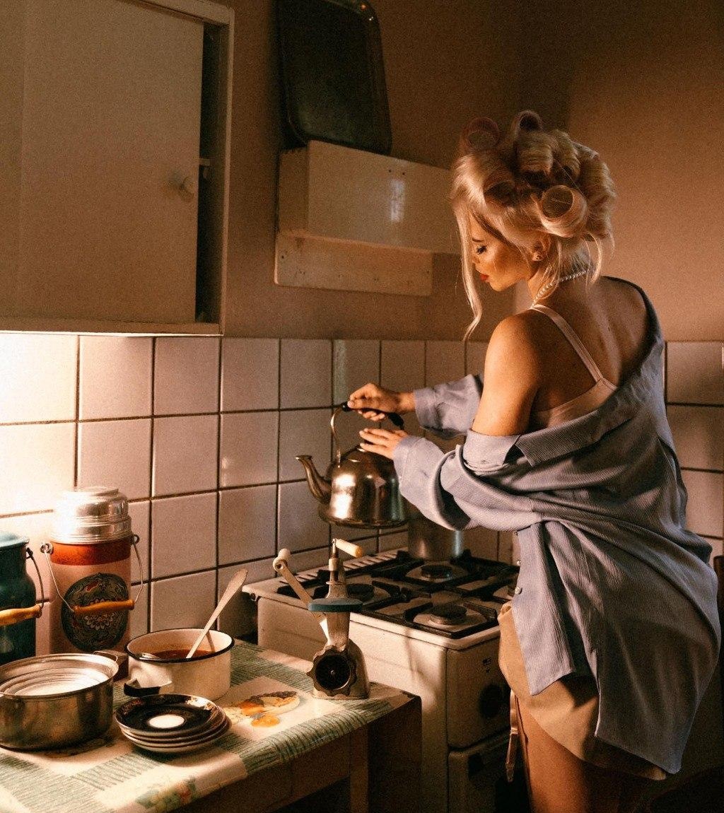 Ольга привлекальеная девушка из Новомосковска цена от 5000 руб