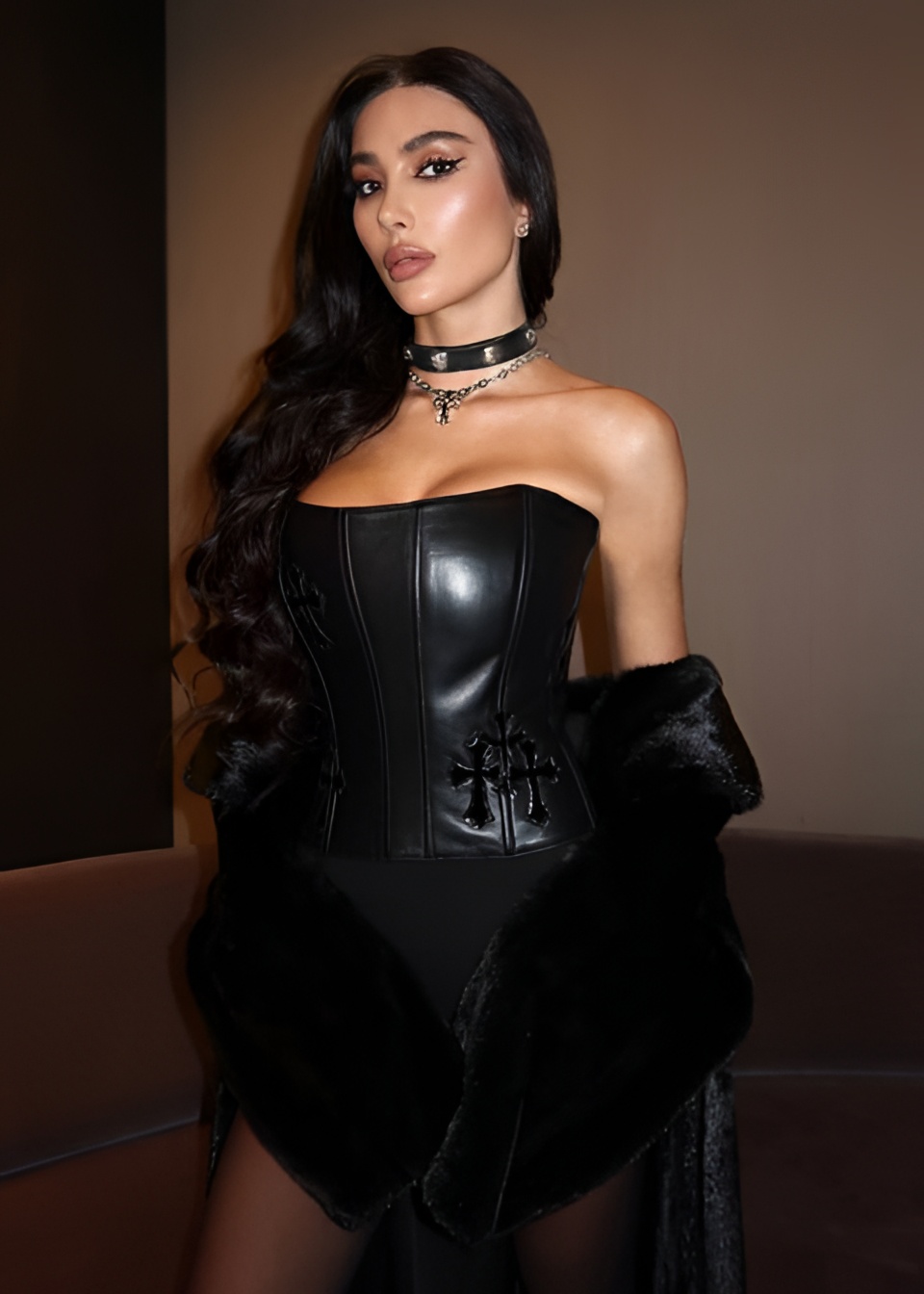 Ирина привлекательная девушка из Новомосковска цена от 10000 руб