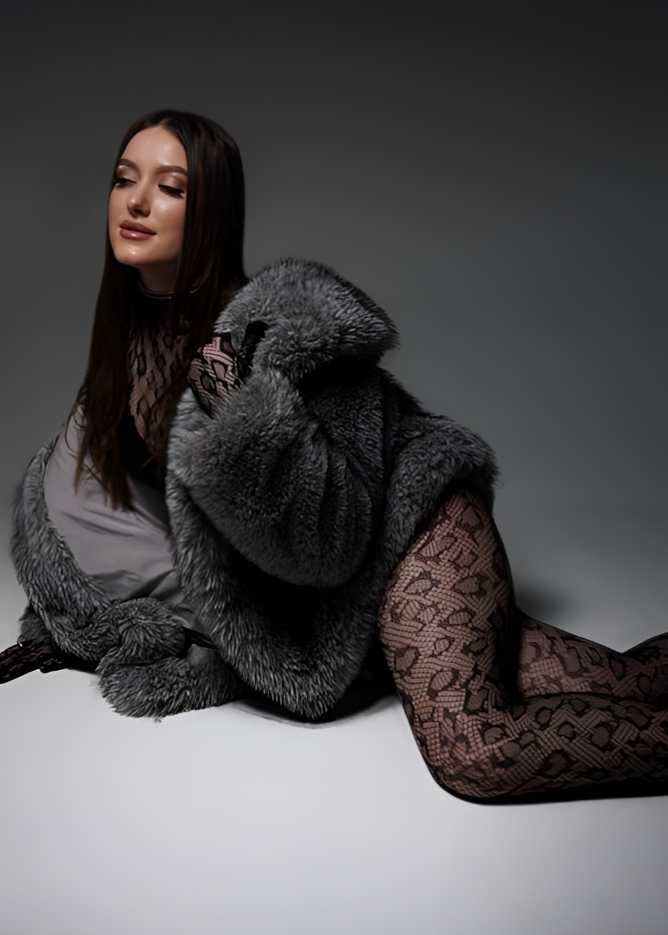 Оля привлекательная девушка из Новомосковска цена от 6000 руб