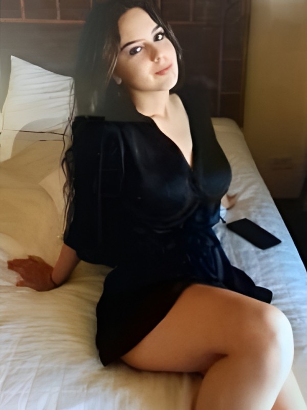 Милослава привлекательная девушка из Новомосковска цена от 1500 руб