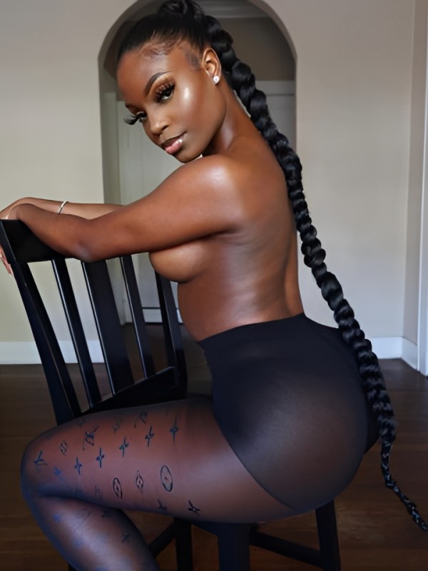 Сабина привлекательная девушка из Новомосковска цена от 2500 руб