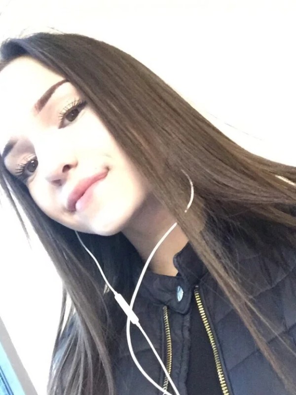 Светлана привлекательная девушка из Новомосковска цена от 3000 руб