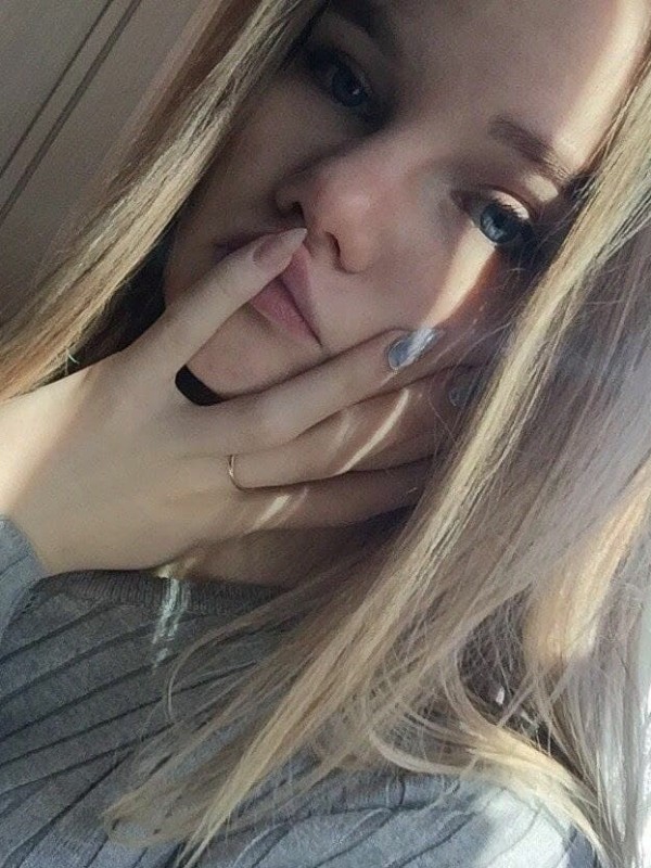 Лена привлекательная девушка из Новомосковска цена от 3500 руб